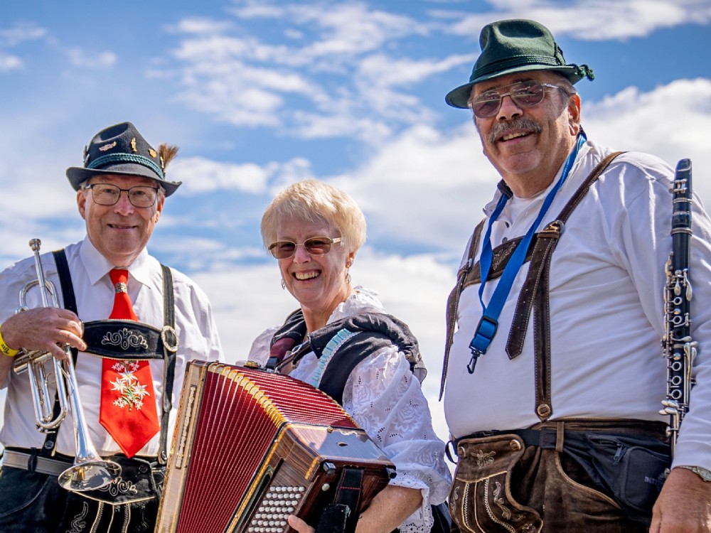 Mary’s Turbo Accordion Express Trio